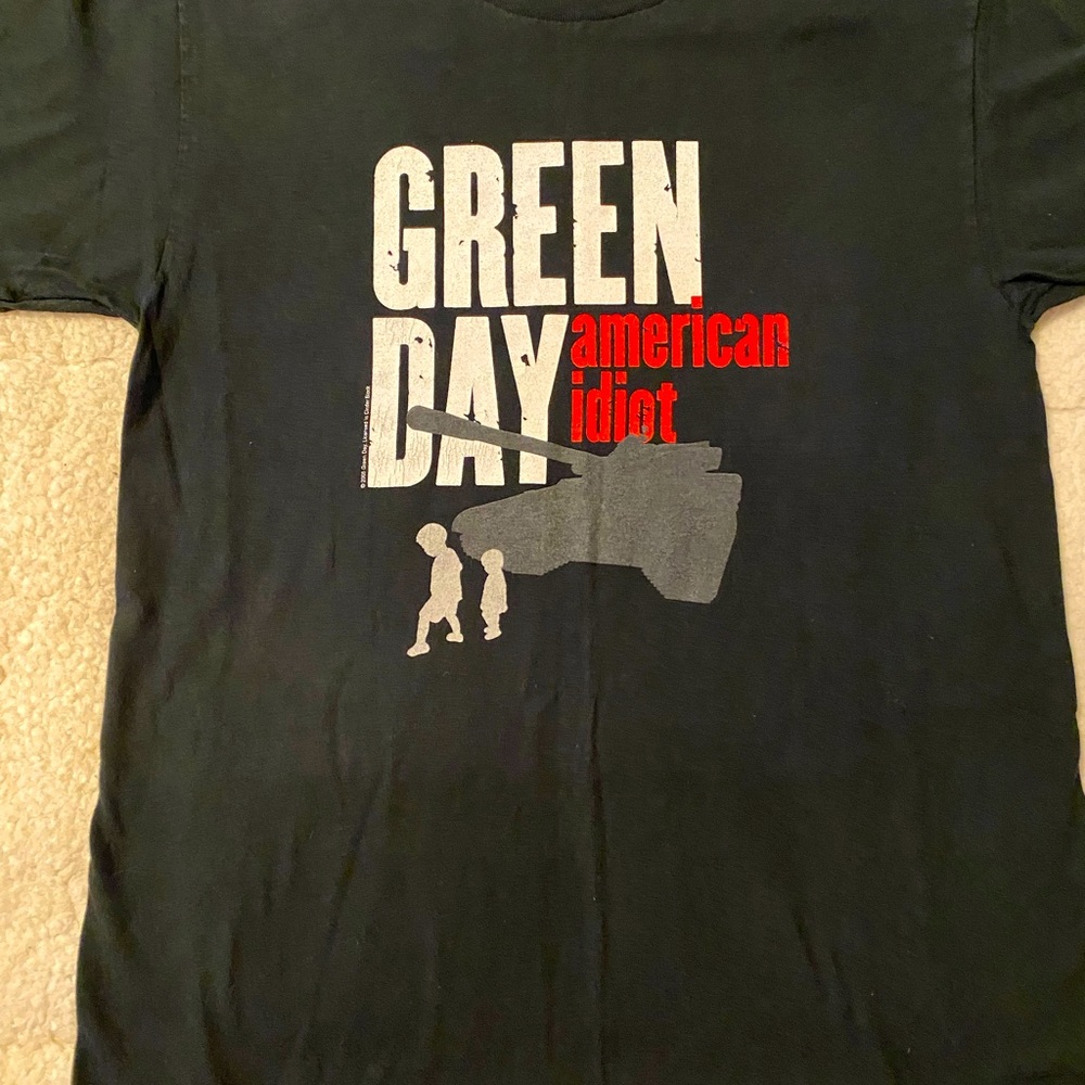 Vintage early 2000’s Green Day Band Shirt